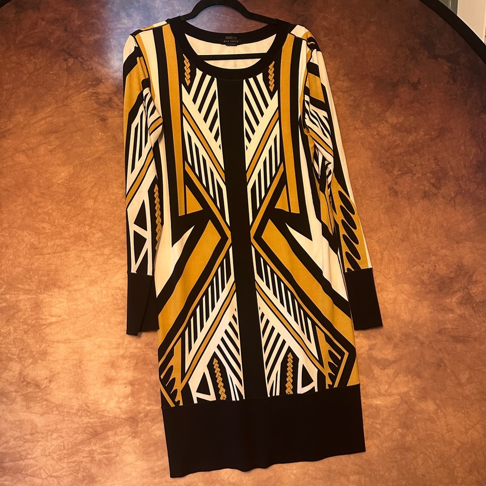 eva varro Black, Mustard & White Geometric Long Sleeve Dress